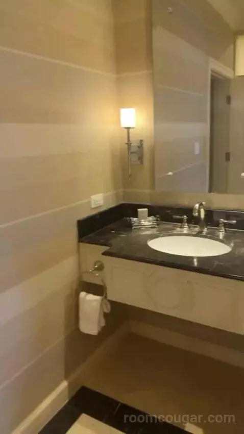 Grand One Bedroom Suite (#5831) bathroom picture #8