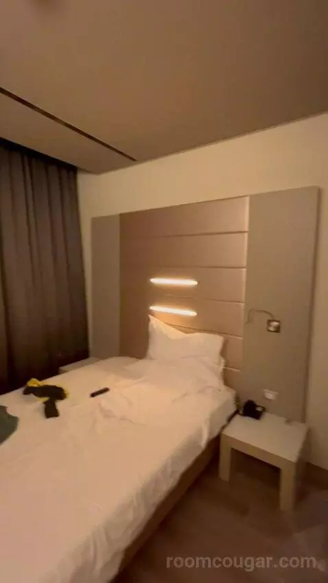 Standard Single Room (#703) picture #14