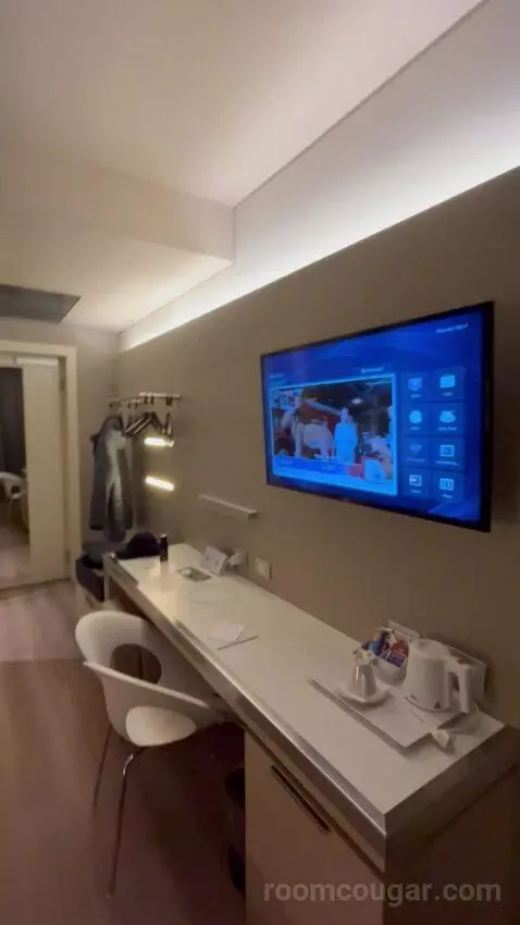 Standard Single Room (#703) picture #21