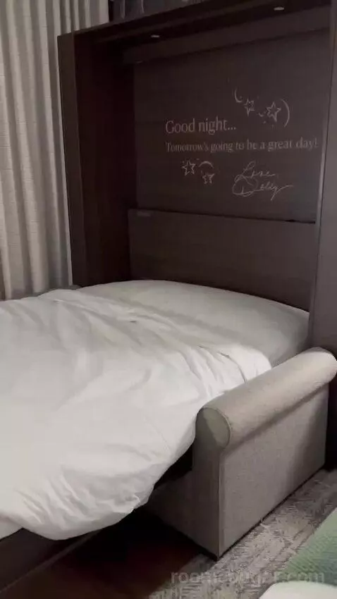 King Room with Murphy Bed (#2122) bed picture #6