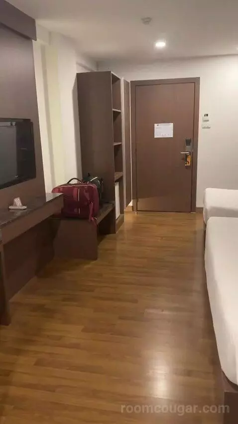 Deluxe Triple Room (#616) picture #16