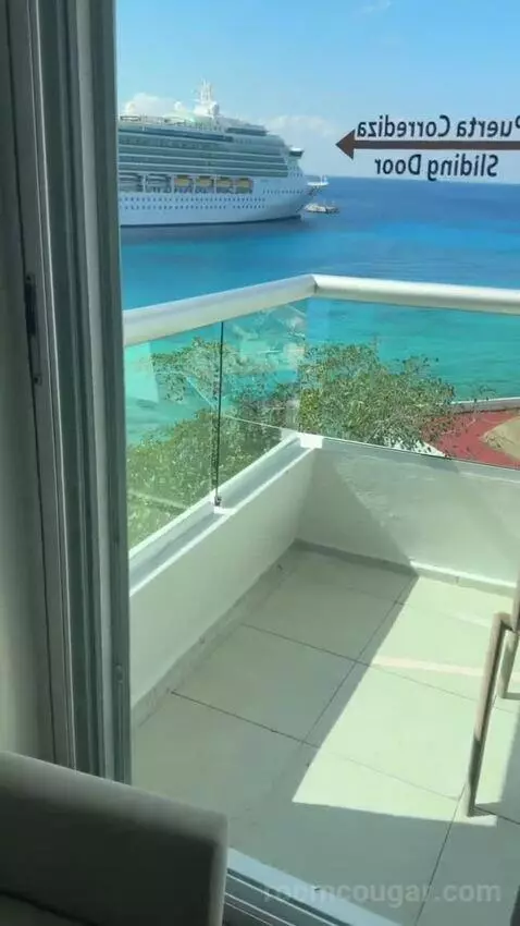 Deluxe Ocean View (#1732) view picture #2