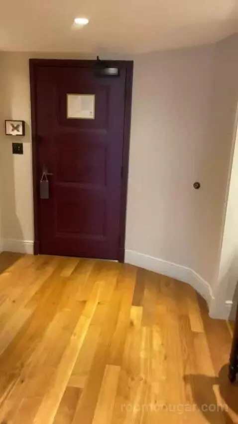 Salon Suite with Two Queen Beds (#3130) picture #24