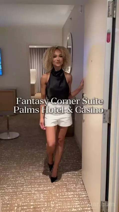 Palms Casino Resort Fantasy Corner King review by akisha