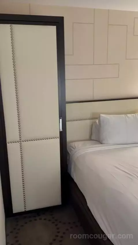 Mountain Tower Deluxe Room, 2 Queens bed picture #6