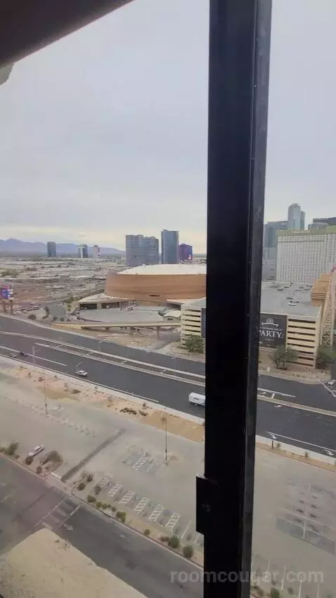 Resort Tower King (#22231) view picture #11