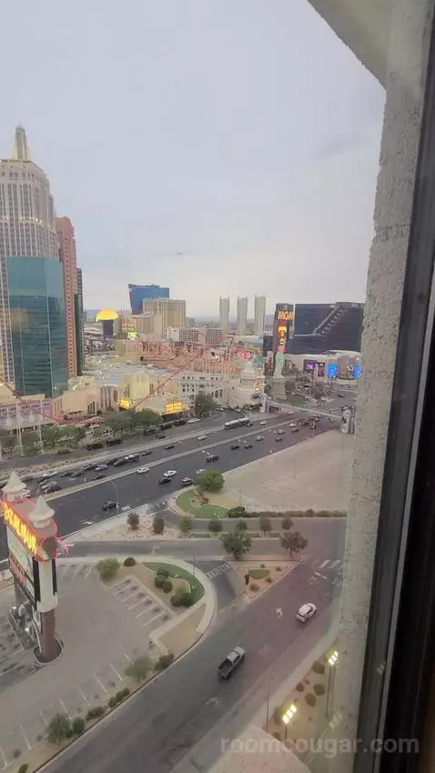 Resort Tower King (#22231) view picture #1