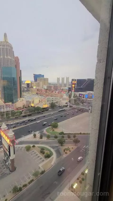 Resort Tower King (#22231) view picture #2