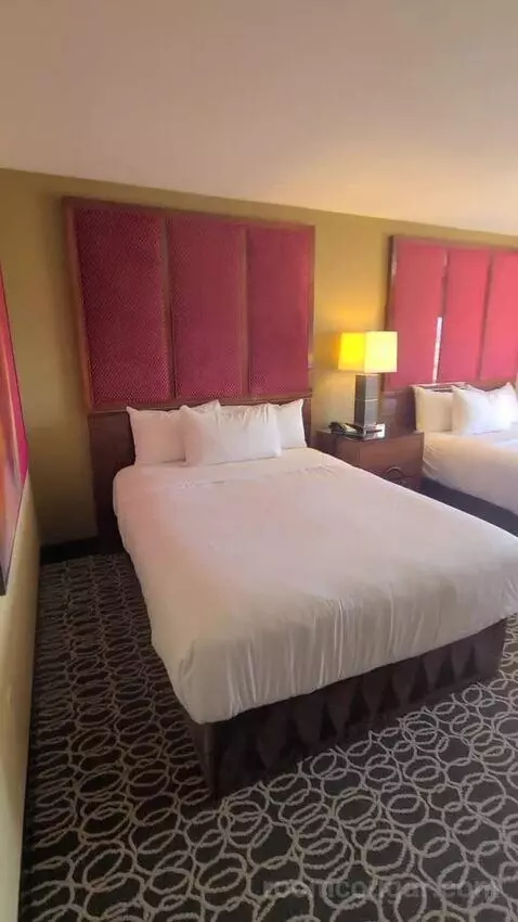 Excalibur Resort Tower Two Queen Room review by travelingonabudget