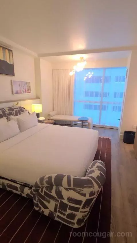 Ruby Chamber King (#10711) bed picture #10