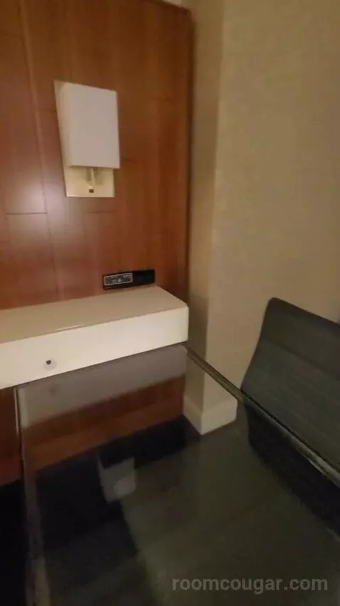 Resort King Room (#29307) picture #9