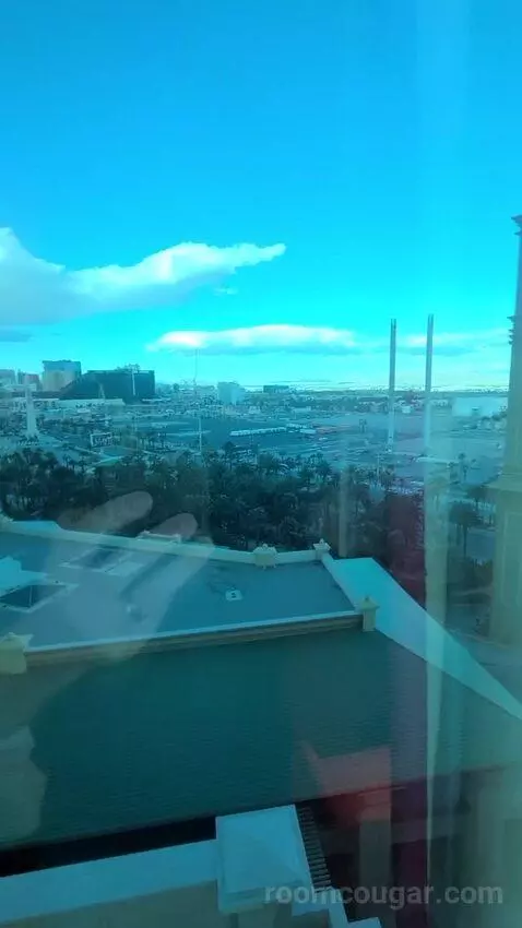 Resort Two Queen Strip View (#11217) picture #12