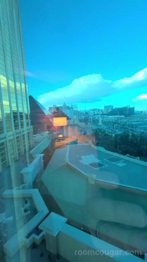 Resort Two Queen Strip View (#11217) view picture #7