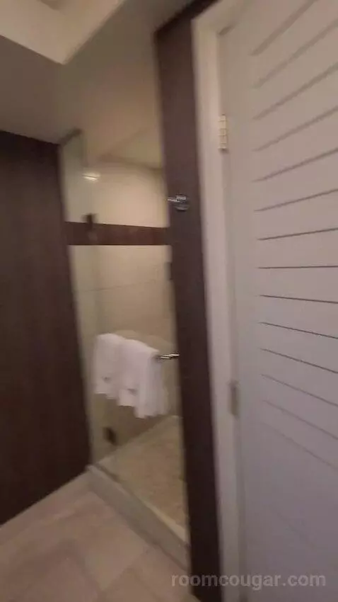 Resort Two Queen Strip View (#11217) bathroom picture #12