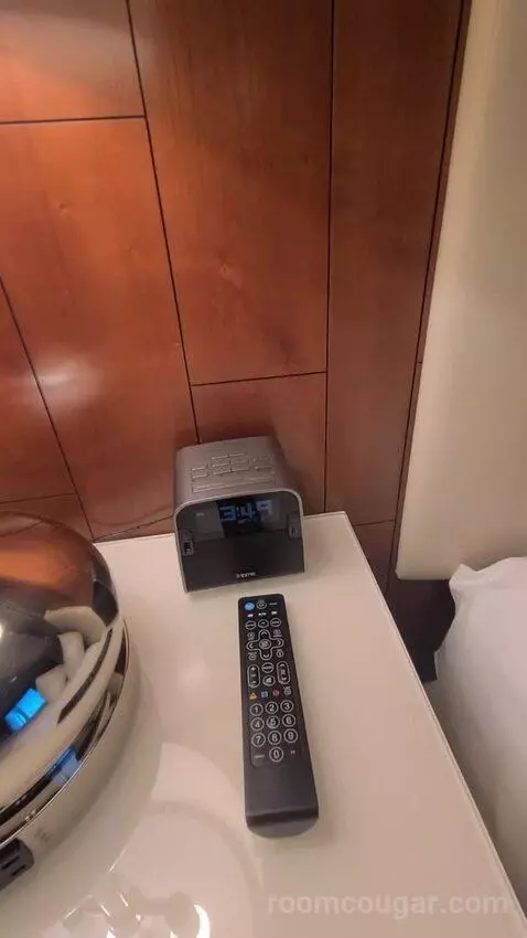 Resort Two Queen Strip View (#11217) picture #7