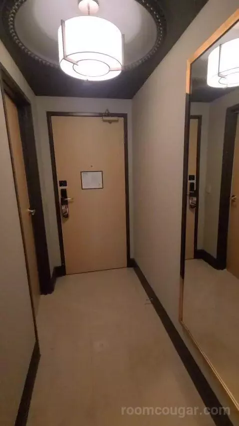 Tower Premier King (#4322) picture #17