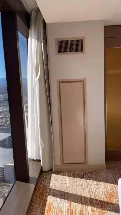 One-Bedroom Entertainment Suite with Strip View (#19221) picture #16