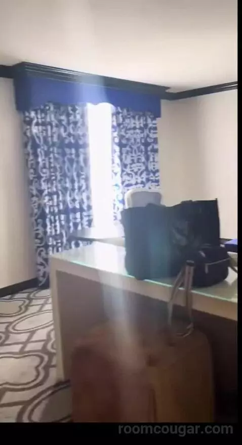 Burgundy Room, 1 King Bed (401p) picture #2